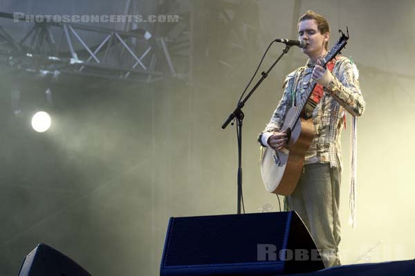 JONSI - 2010-08-28 - SAINT CLOUD - Domaine National - Scene de la Cascade - 